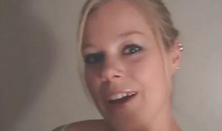 Esmer genç sıyırma turk mature seks