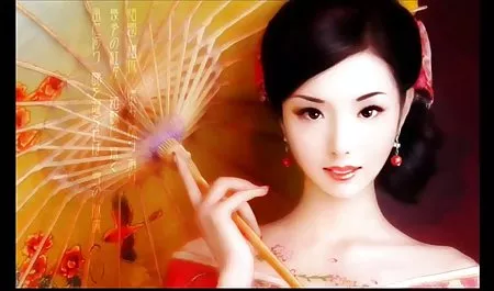 Gözlüklü genç güzel petite sarışın mature anne seks kendisi ile oynuyor