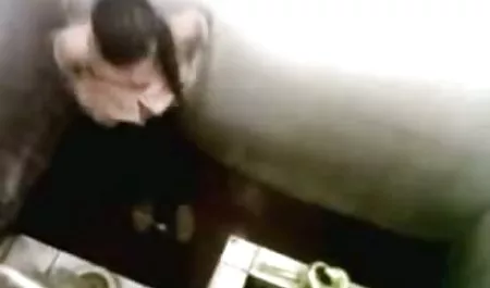 Ağız Busty İngiliz alt ikinci kez seksi mature