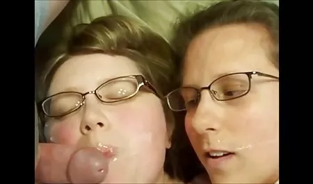 Ferrera ve Angela olgun erotik sex Sommers yalamak ve