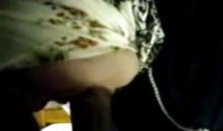 Büyük göt cum craves kadar sarışın büyük dick olgun kız sex MİLF
