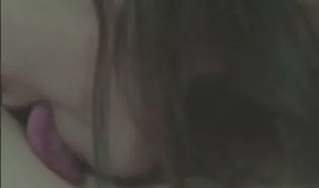 Üçgen-kızıl saçlı Üvey anne Kendra James,Lauren Phillips,Edyn lezbiyen sex olgun