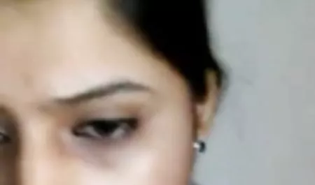 Parlaklık olgun kadinla sex onu kedi losyonları