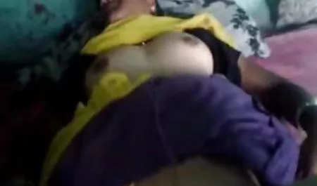 - Sıcak asian mature seks tarih Kore orgazm