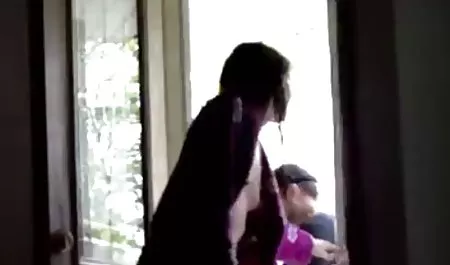 Sarışın erotik olgun sex horoz sevgilisi yavaşça