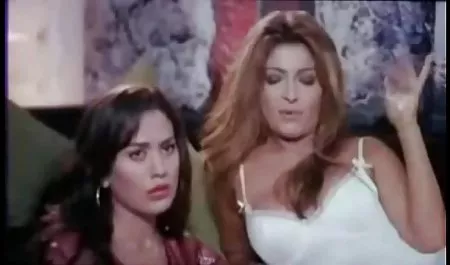 Sıska teen şişman olgun kadın sex kalın bir yarak alır