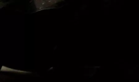 Havuz tüylü maturesexizle kedi lanet Helen Brooke