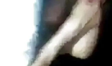 Bella Beretta ve çok eski olgun bir kız mı olgun sikişme